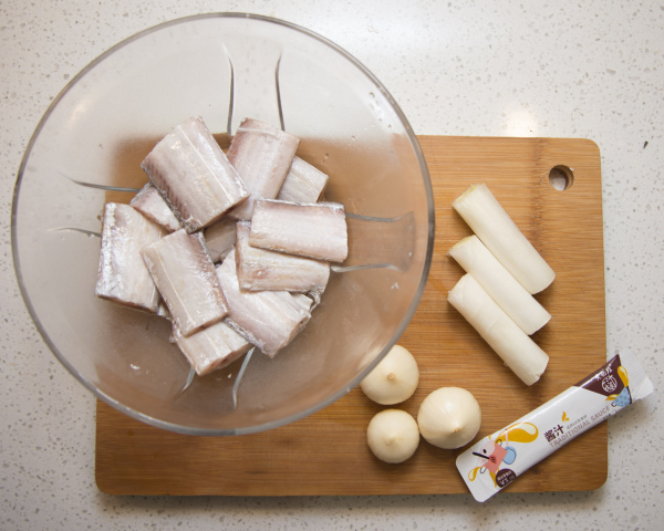 家常烧带鱼最简单做法,如何烧带鱼简单做法