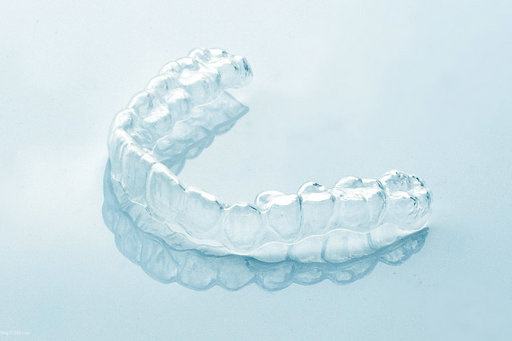 有牙周炎可以矫正牙齿吗,牙周炎治疗不当可以做矫正吗