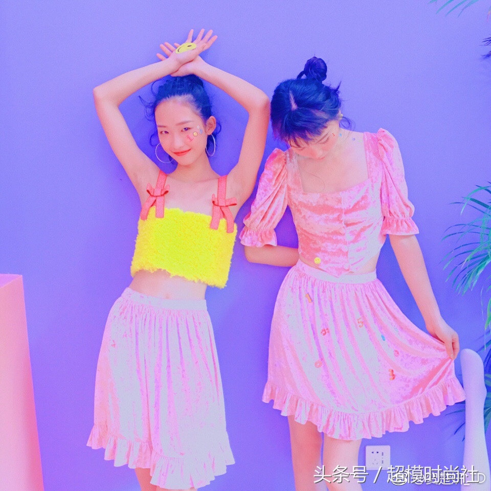 维秘面试PK过吴宜桦及一众外模，新秀贺楚妍，来头只是普通学生？