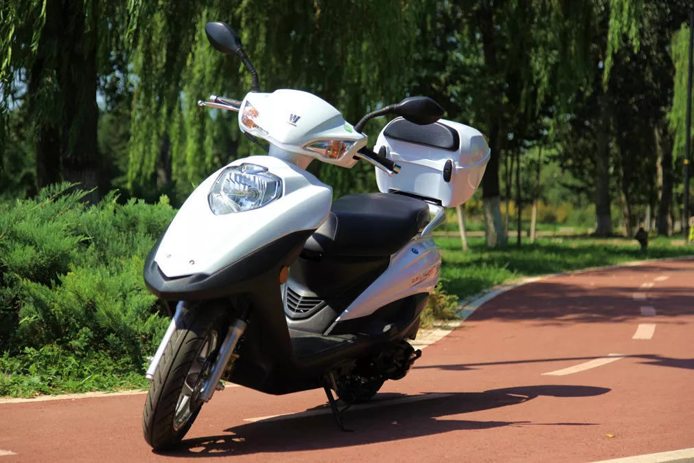 豪爵vh125s珍珠白,豪爵vh125性能怎样