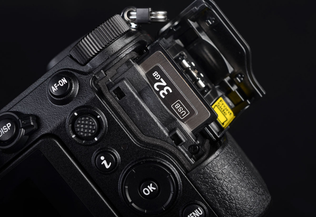 尼康z7配85mmf1.8与24-70mm,尼康z7ii和富士gfx50sii高感评测