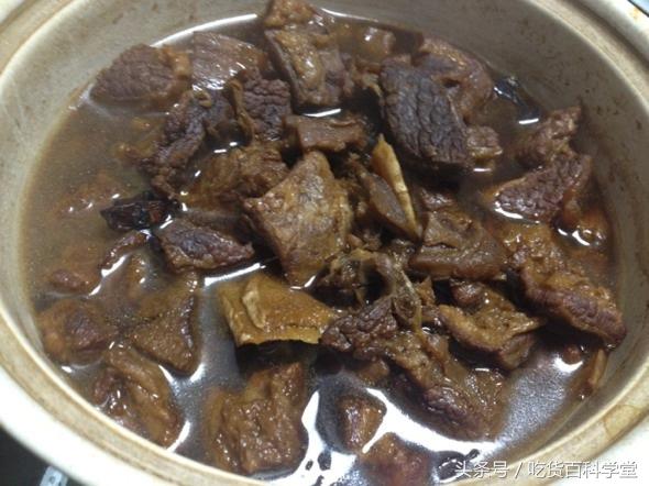 为啥炖出来的牛肉柴的很,牛肉怎么炖才软烂不发柴的关键