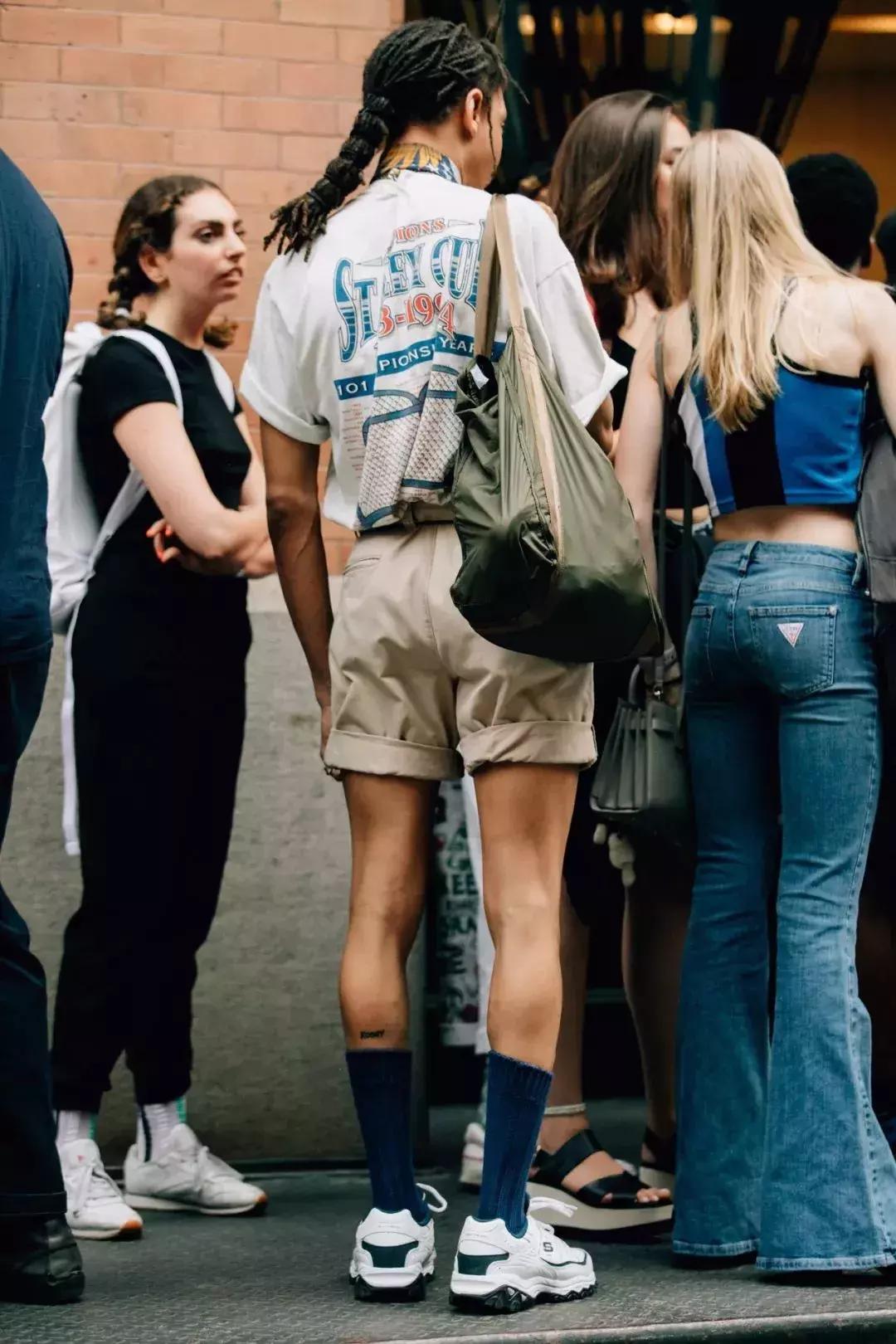 腿粗男生可以穿工装裤吗,男生腿没腿毛好看吗