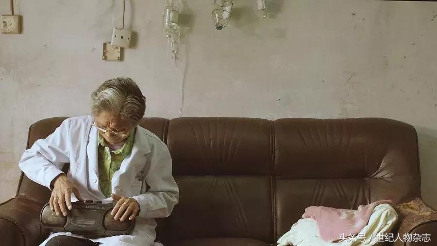 触目惊心!*子骗**是如何一步步掏空父母的钱包的?