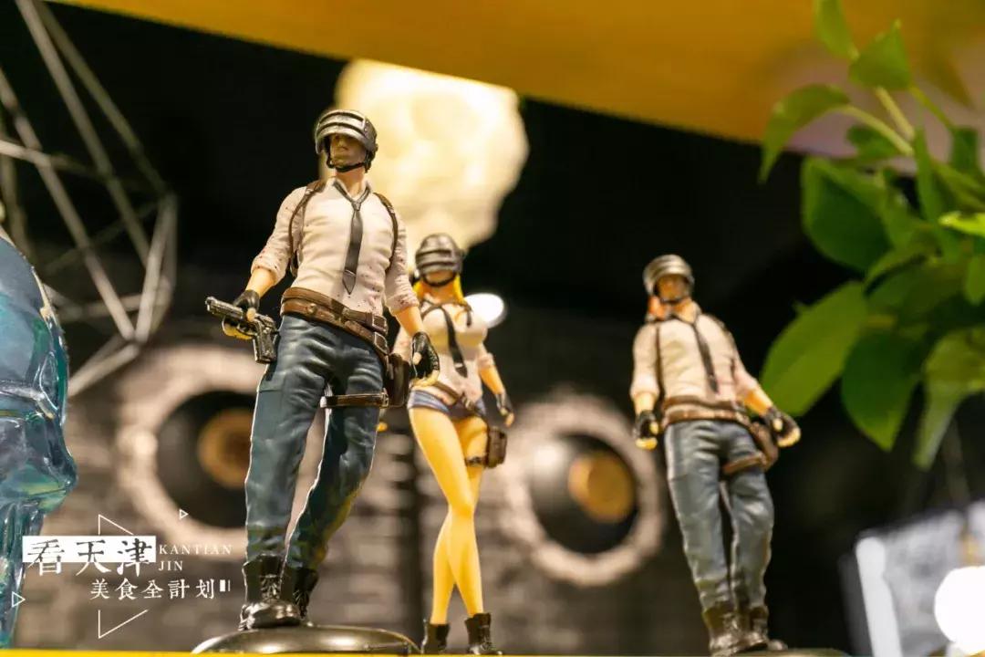 双层香辣牛蛙锅,双层炭火牛蛙锅