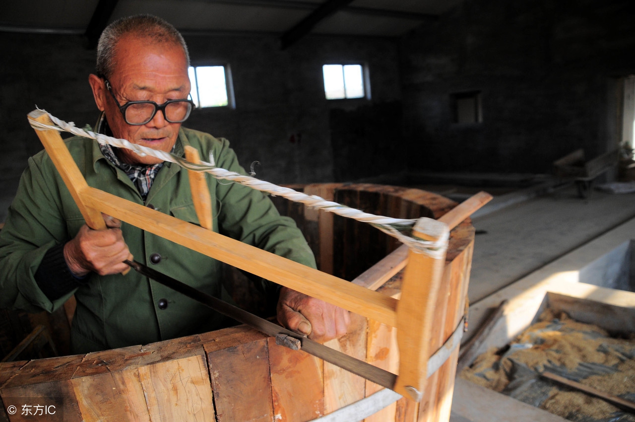 床不离七棺不离八啥意思,床不离七棺不离八桌不离九柜