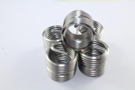 什么是钢丝螺套,钢丝螺套与自攻螺套哪个好