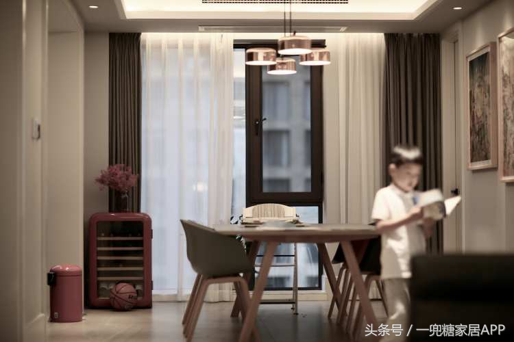 为了2个娃,我183㎡的家,没一个凸出来的柜门把手