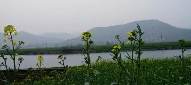 中华大地，每一寸河山，都饱含着文人骚客们的诗情画意