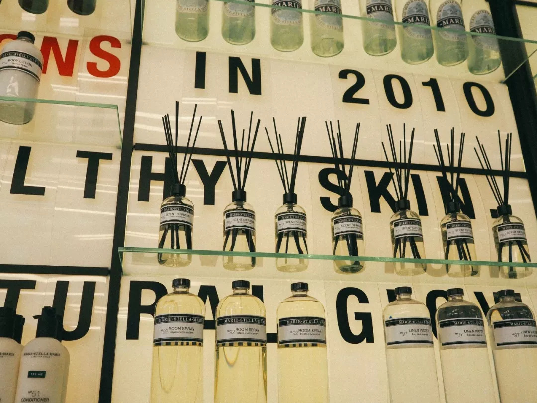 荷兰旅游购物推荐,逛荷兰奢侈品折扣店