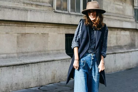 破洞牛仔裤线断了怎么补,破洞牛仔裤断了丝怎么补