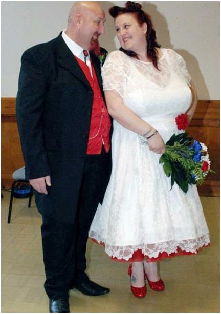 女子16岁“E*杯罩**!网友:这长大还得了吗?