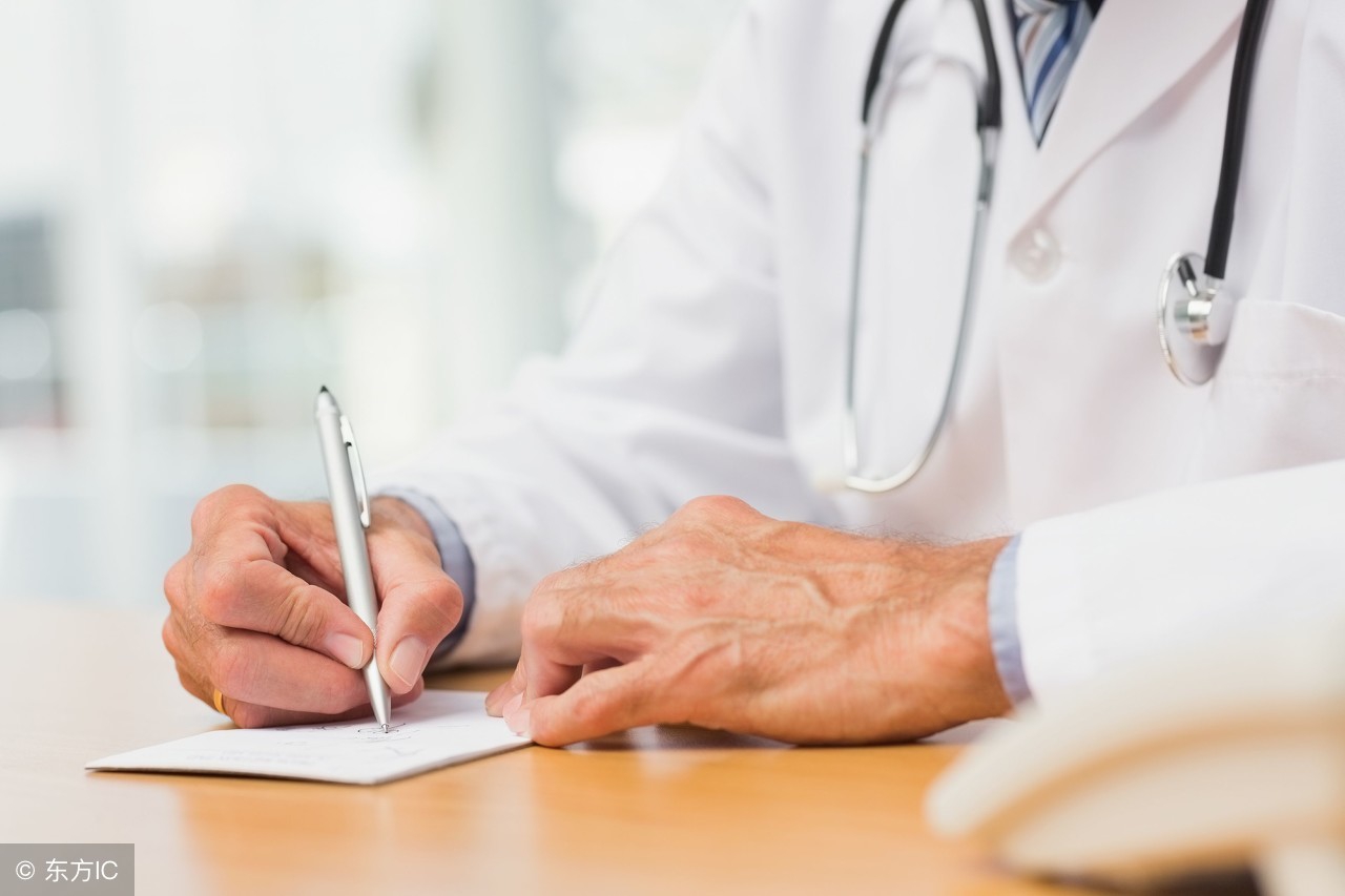 结膜炎眼睛特别痒滴哪种眼药水,眼睛发痒说是结膜炎反反复复