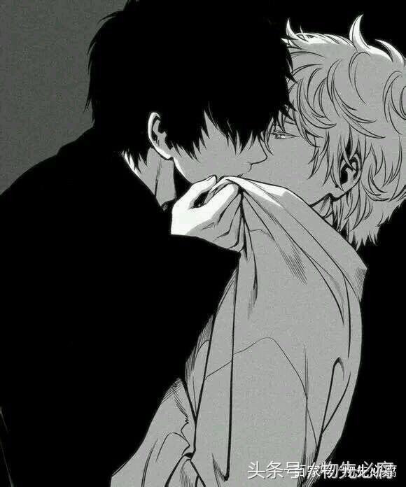 早就想这样亲你,现在终于如愿了