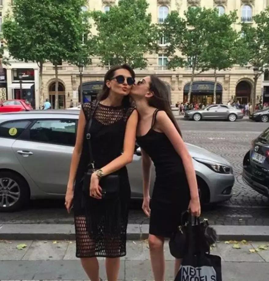 天呐！19岁=36D胸+大长腿，为什么没把我生得这么美！