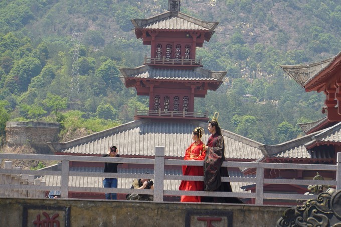 米米乐全部视频,东阳市横店米乐