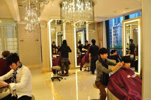 这些90后已经身价过亿，而你还在和泥巴！