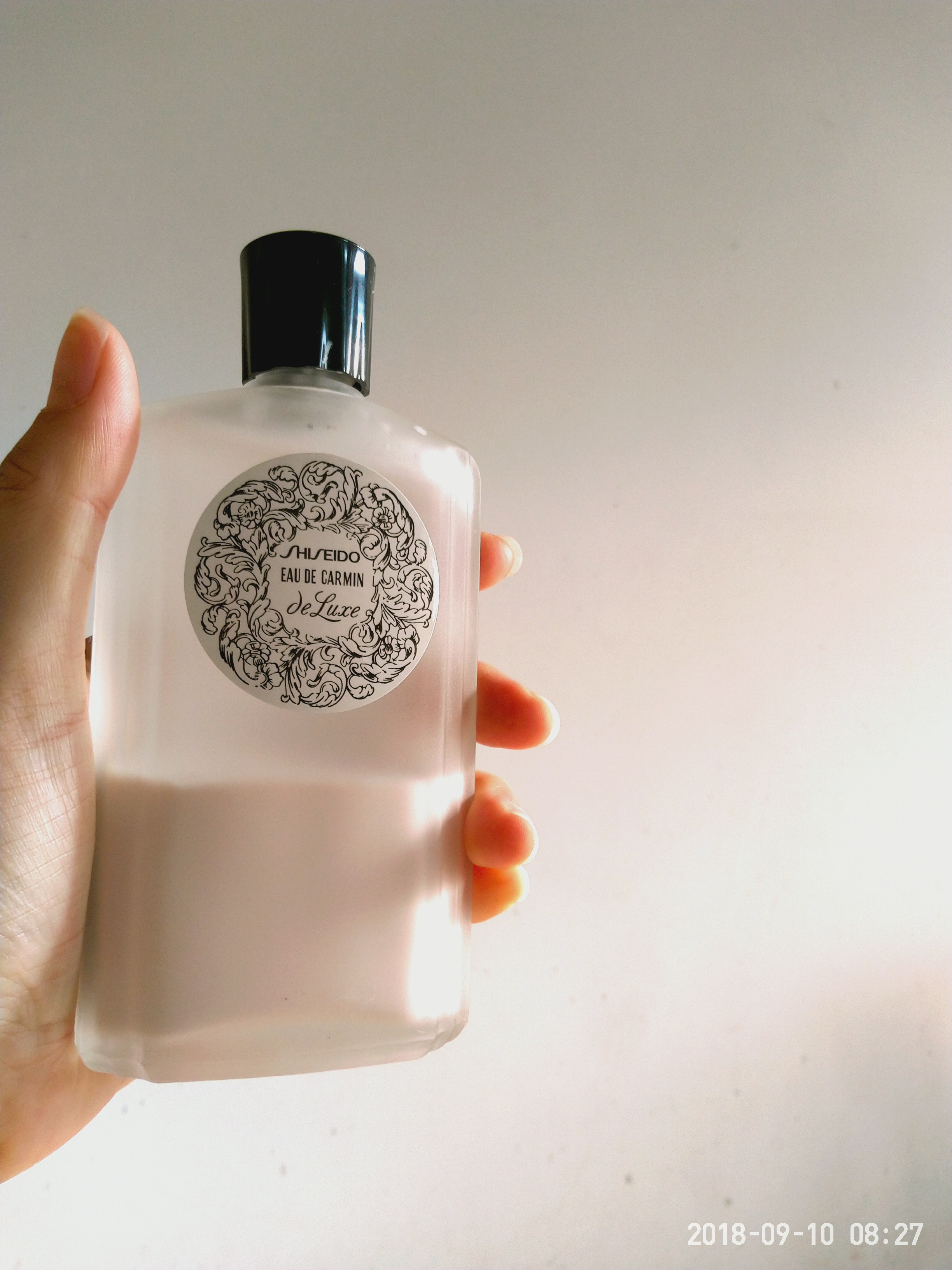 护肤水乳痘痘肌推荐,适合闭口痘痘肌用的水乳平价推荐