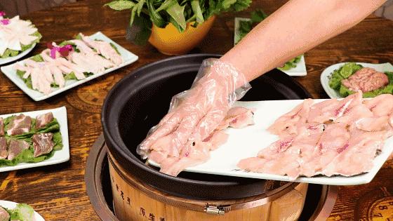 好吃！火锅都被玩坏啦！常州火锅界杀出一匹黑马！自带喷泉特效！