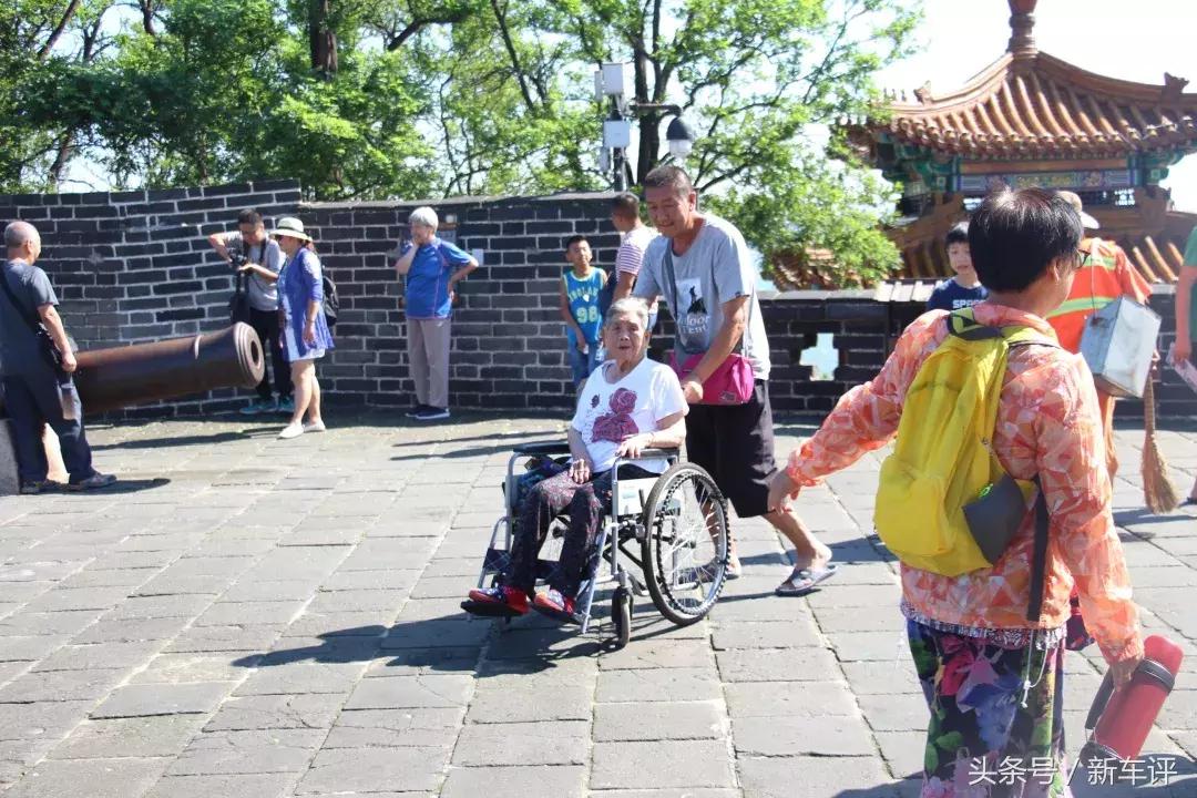 这座长城起源的城市，如今成了有钱人的后花园