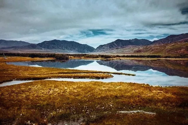 秋天甘南旅游攻略,看甘南草原风光