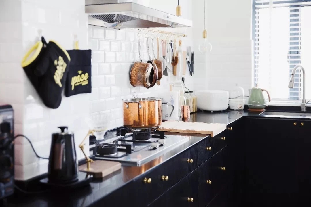 选购燃气灶具有哪些注意事项,挑选燃气灶要注意什么事项视频