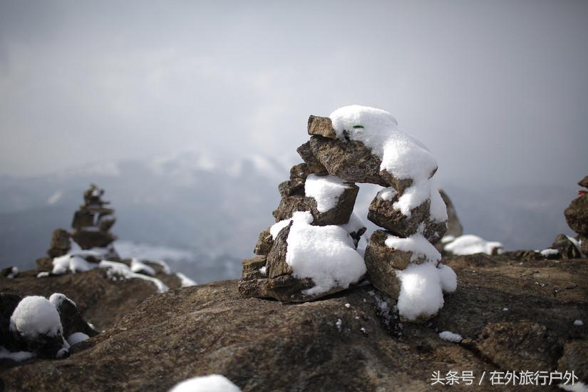 将轻量化进行到底——20L背包的千八雪地露营