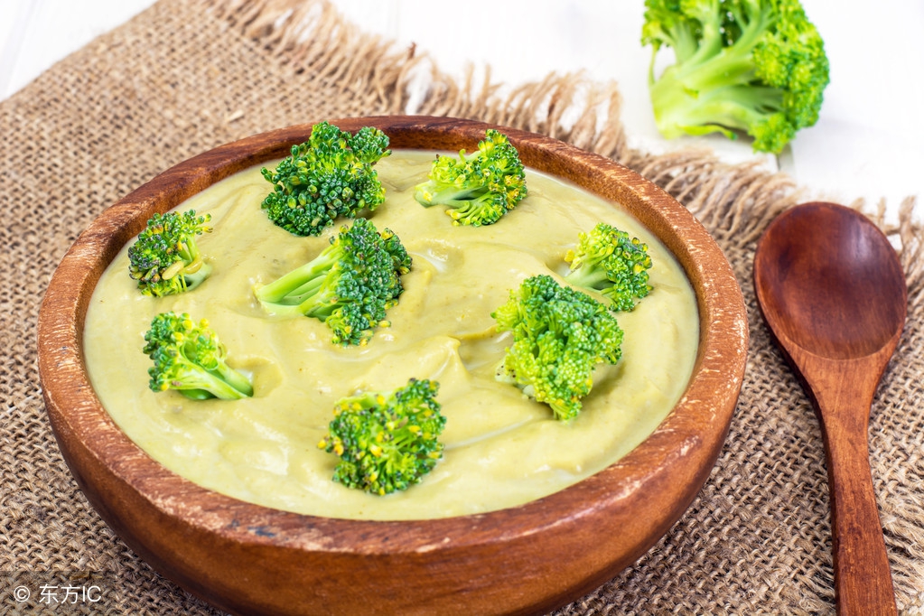 宝宝不爱吃辅食教你4招,宝宝不爱吃早饭怎么补锌