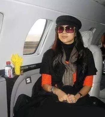 空姐爆料明星耍大牌,空姐曝光航空内幕