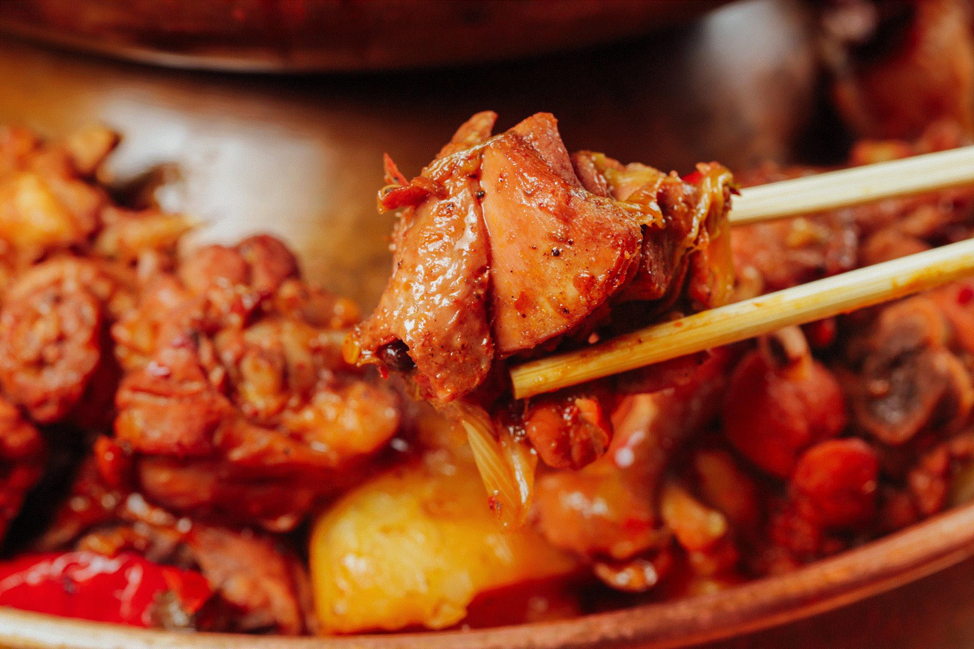 滨江道牛蛙火锅,双层牛蛙塔天津