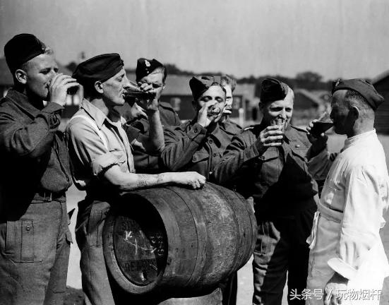 战乱烟为什么是必需品,为什么烟是精神食粮