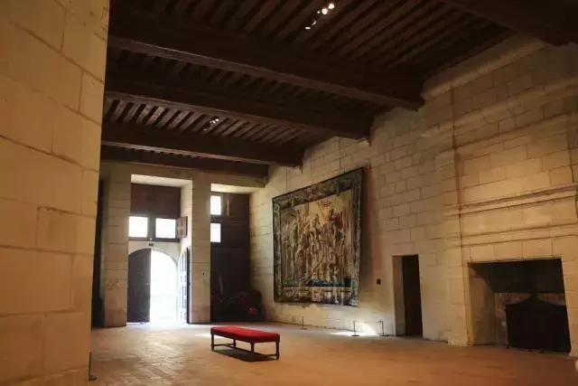 生活在别处完整版歌曲,生活在别处完整版