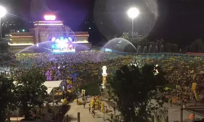 重庆曾经最大的主题乐园“龙门阵”破产了，你们去过么？