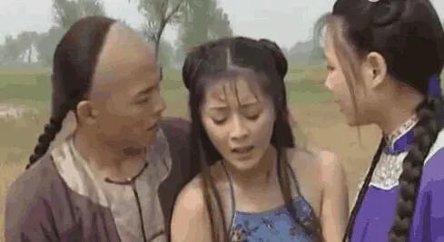 还珠格格金锁被官兵打,还珠格格被官兵羞辱