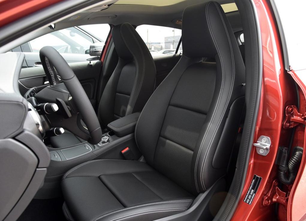 gla200奔驰性价比,性价比高的奔驰20万