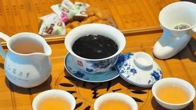 青岛的啤酒和蛤蜊,野生干蛤蜊青岛特产