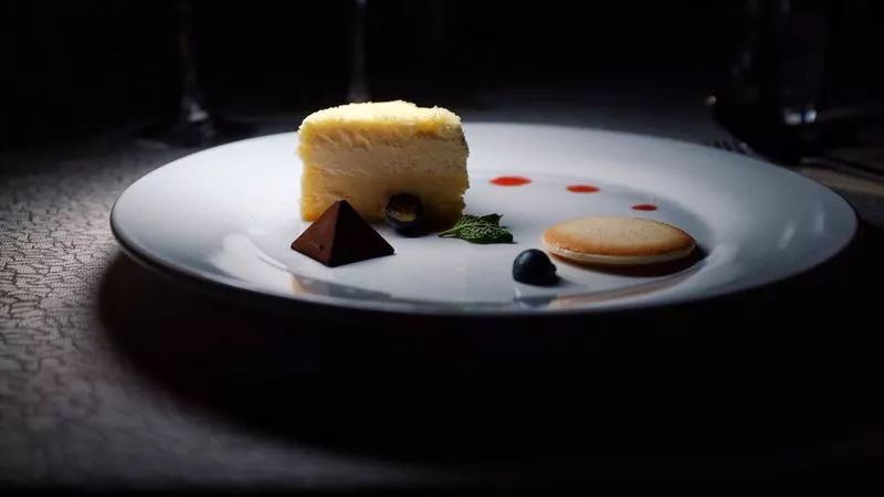 西西弗首家黑标店、丝芙兰亚洲首家新概念店、法国神级闪电泡芙L’ÉclairdeGénie，又一大波首店将来袭