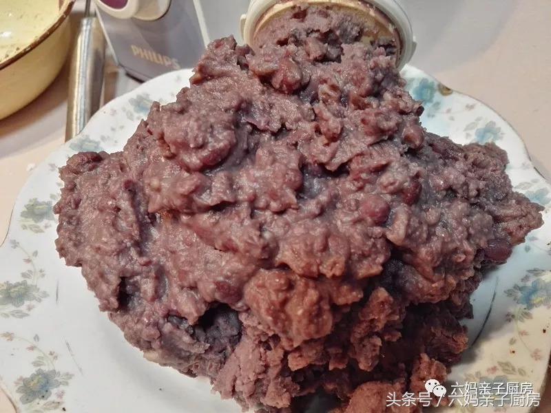 不去皮的红豆沙馅怎么做,红豆沙馅的做法500克红豆放多少糖