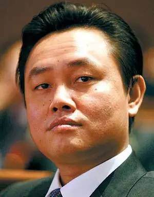 10万块钱创业一年赚100万,10万元创业白手起家