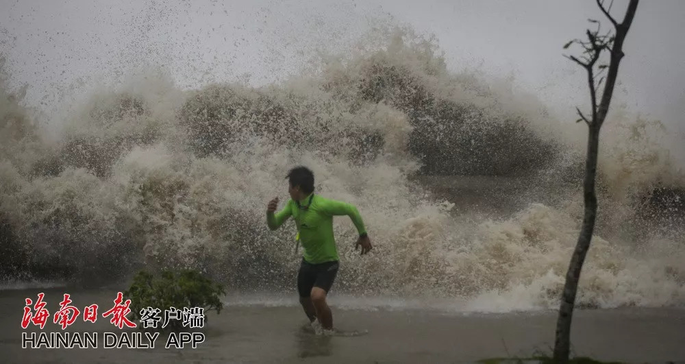 海南省近几年台风哪一年最多,海南史上最强台风爆笑视频