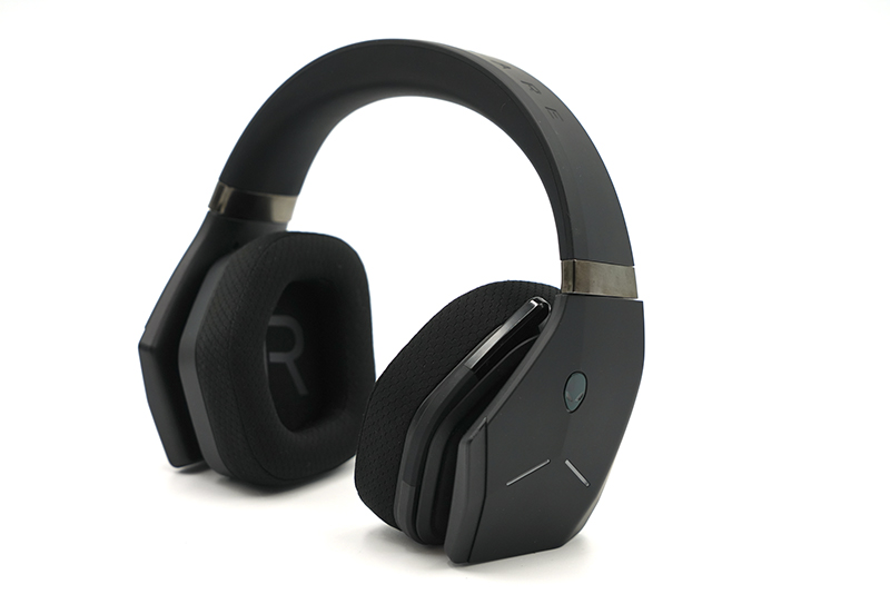 alienware耳机aw988,alienware无线耳机测评