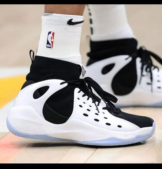 洋葱野球实战,100到200控卫实战篮球鞋推荐