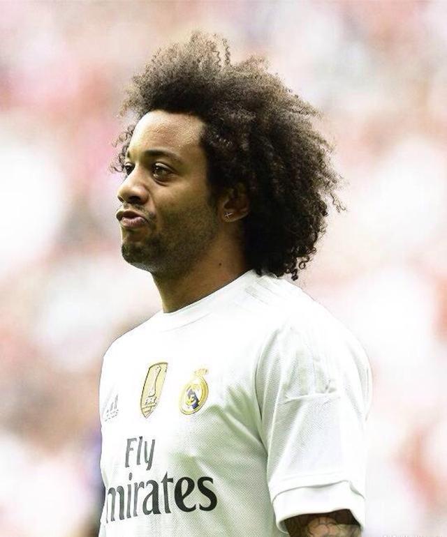 不进球的边锋,不进球的后卫