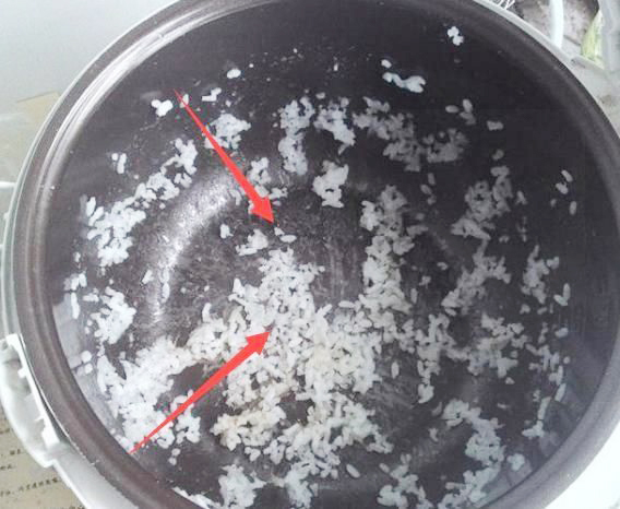 电饭煲超级粘锅,煮饭好吃的电饭煲不粘锅