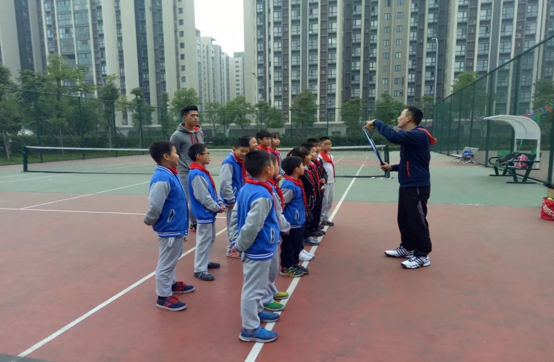 被教育部赞赏的学校,被教育部点名批评的院校