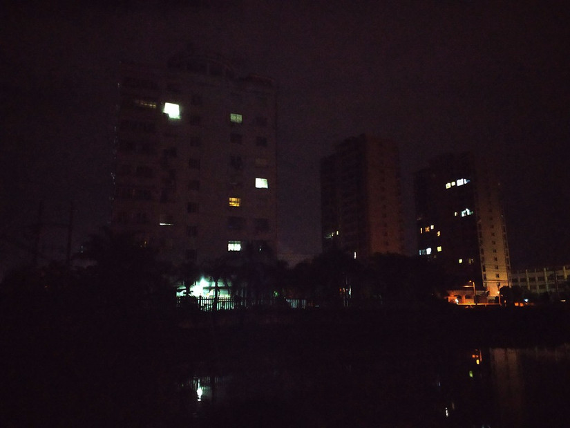 独有的六面体手电——奥德宝HEX62手电测评