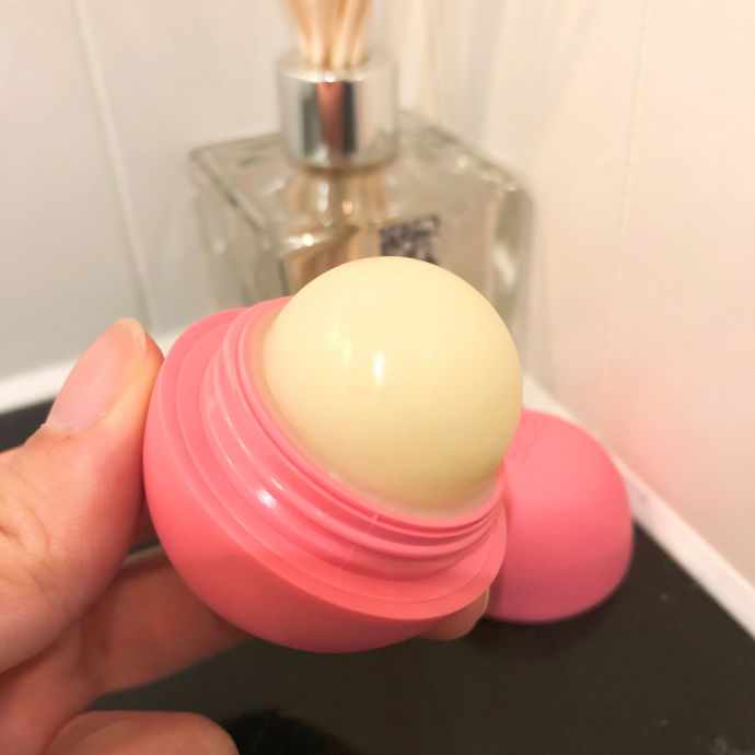 秋风皮肤干燥怎么护肤,秋风吹皮肤干燥