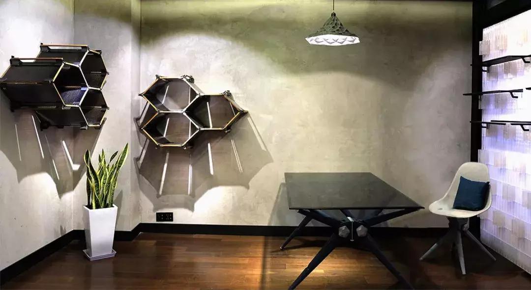 他设计了一堆“垃圾”,却让全世界拍手叫好