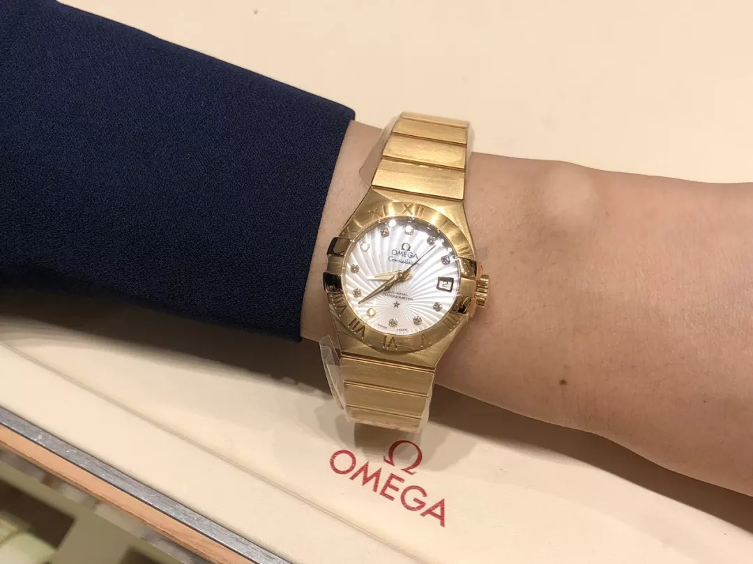 20万的表5万差价要不要在国外买,20万的表