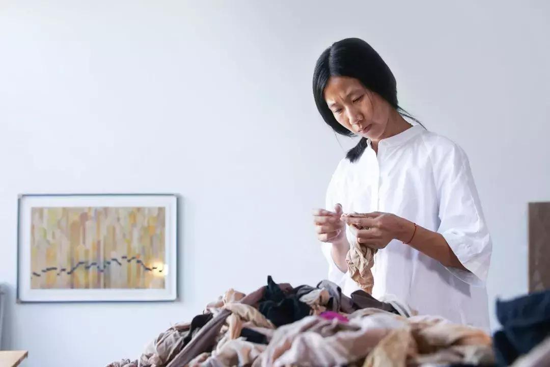 80后女孩，割舌自述：我们是最受压迫的一代